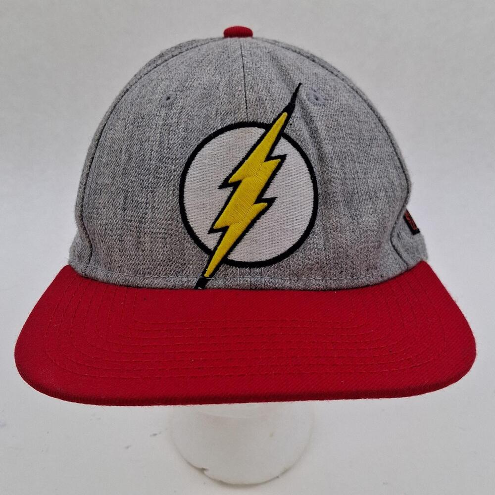 The Flash DC Comics Originals Hat Cap Snap Back One Size Gray Red Logo Mens